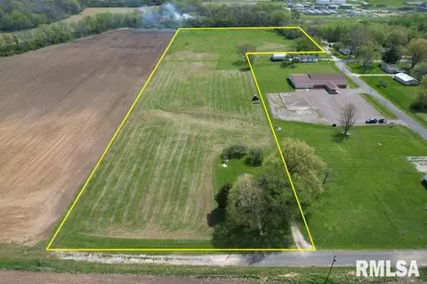 1404 N Diamond St, Jacksonville, IL 62650