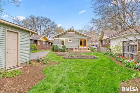 Exterior - 1620 S Lowell Ave, Springfield, IL 62704 photo 7 of 10