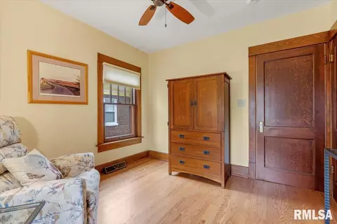 Bedroom - 1620 S Lowell Ave, Springfield, IL 62704 photo 5 of 5