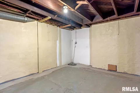 Other - 1620 S Lowell Ave, Springfield, IL 62704 photo 9 of 13