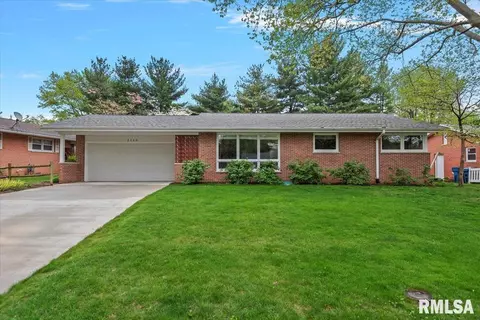 2126 S Park Ave, Springfield, IL 62704