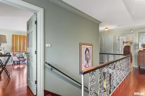 Entry Way - 2001 S Willemore Ave, Springfield, IL 62704 photo 7 of 9