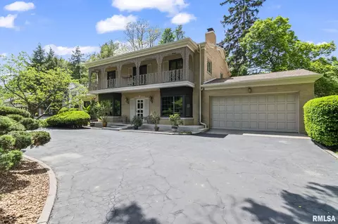 Exterior - 2001 S Willemore Ave, Springfield, IL 62704 photo 2 of 11
