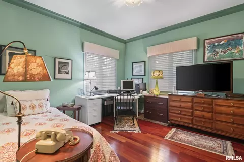 Bedroom - 2001 S Willemore Ave, Springfield, IL 62704 photo 1 of 10