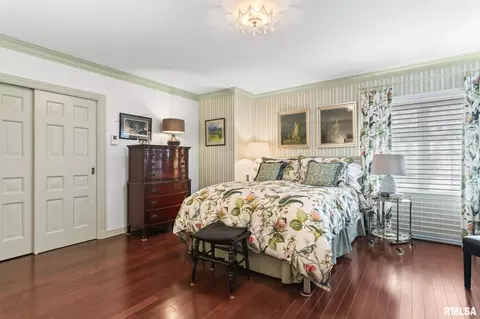 Bedroom - 2001 S Willemore Ave, Springfield, IL 62704 photo 3 of 10