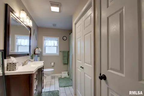 723 S 12th St, Quincy, IL 62301 photo 18