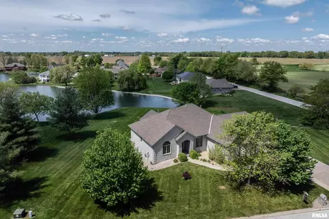 3408 Wynvalley Rd, Quincy, IL 62301