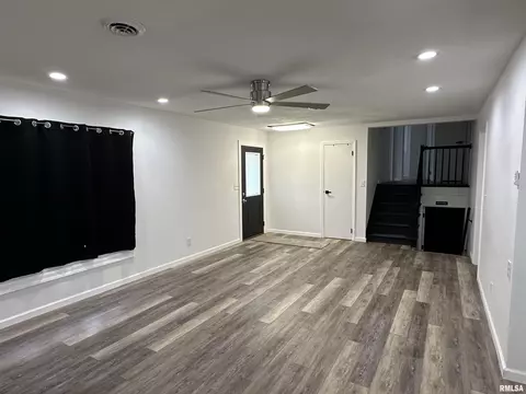 Living - 1815 Stonehenge Rd, Springfield, IL 62702 photo 3 of 9