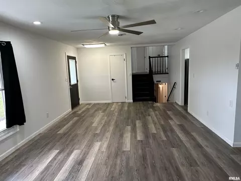 Living - 1815 Stonehenge Rd, Springfield, IL 62702 photo 6 of 9