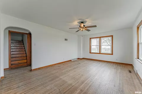 30586 E 830 N Rd, Chatsworth, IL 60921 photo 5