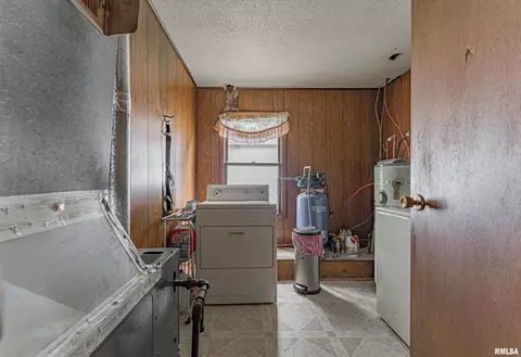 Other - 204 Mulberry St, Lake Fork, IL 62541 photo 5 of 7
