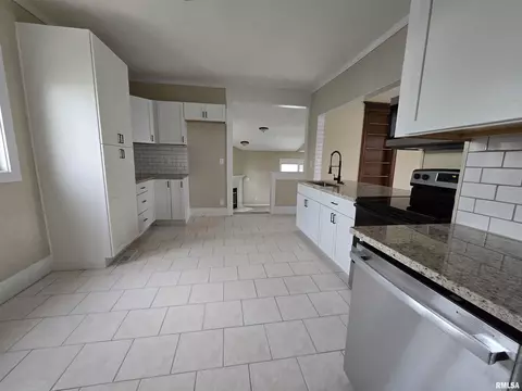 Kitchen - 245 Cherry St, Carthage, IL 62321 photo 2 of 2
