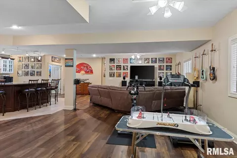 Other - 4306 Castle Pines Dr, Springfield, IL 62711 photo 8 of 20