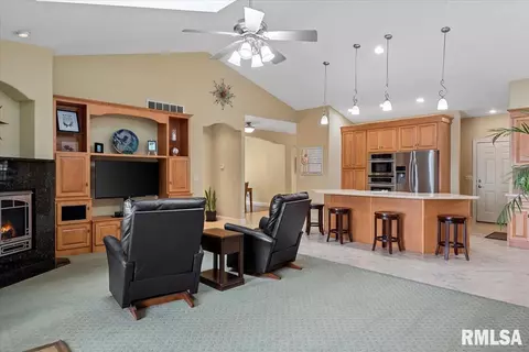 Other - 4306 Castle Pines Dr, Springfield, IL 62711 photo 4 of 20