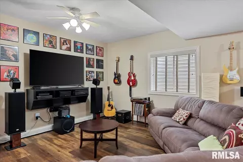 Other - 4306 Castle Pines Dr, Springfield, IL 62711 photo 10 of 20