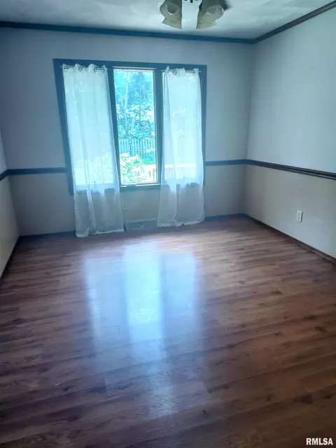 Other - 1124 Steeplechase Dr, Springfield, IL 62712 photo 3 of 4