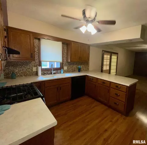 Other - 1124 Steeplechase Dr, Springfield, IL 62712 photo 2 of 4