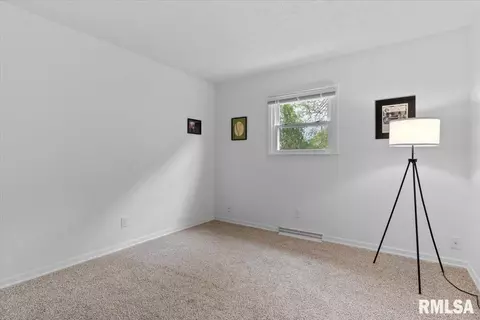 3156 Elmhurst Dr, Springfield, IL 62704 photo 15