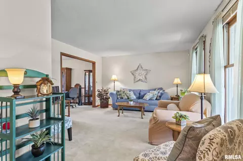 108 Norwalk Rd, Springfield, IL 62704 photo 7