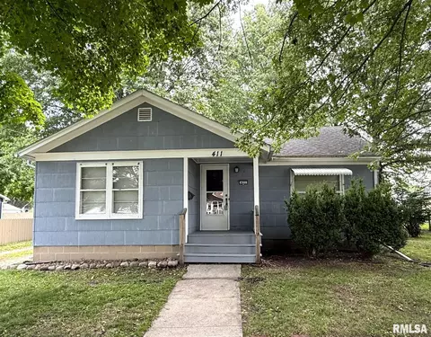 411 Arnold St, Galesburg, IL 61401