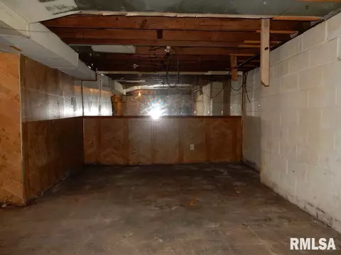 Other - 1320 E Stanford Ave, Springfield, IL 62703 photo 3 of 3