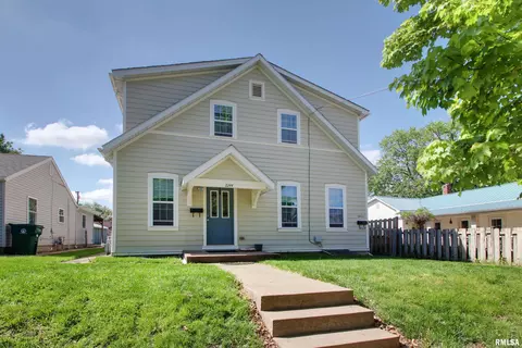 2244 College Ave, Quincy, IL 62301