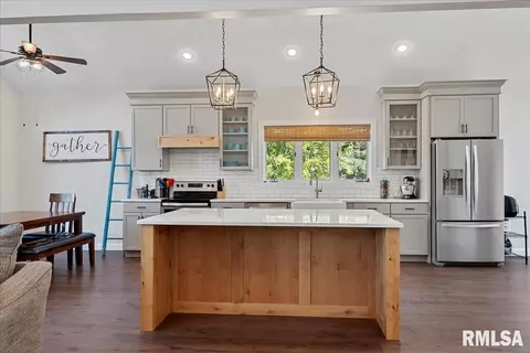 265 S Oaklane Rd, Springfield, IL 62712 photo 11