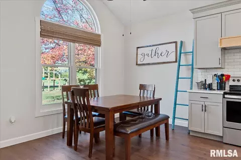265 S Oaklane Rd, Springfield, IL 62712 photo 15