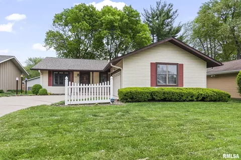 208 Glasgow Dr, Springfield, IL 62702 photo 3