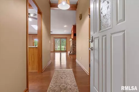 Entry Way - 7908 Hunt Rd, Springfield, IL 62712 photo 1 of 2
