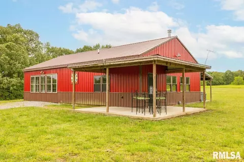 457 Macedonia Rd, Golconda, IL 62938