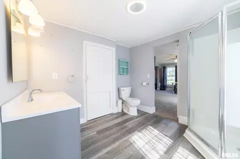 Bath - 309 W State St, Payson, IL 62360 photo 2 of 2