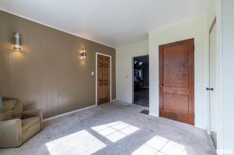 Other - 309 W State St, Payson, IL 62360 photo 5 of 10