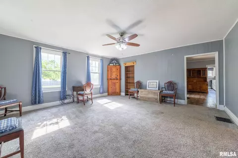 Living - 309 W State St, Payson, IL 62360 photo 2 of 2