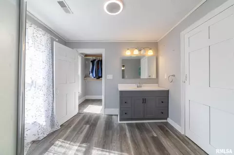 Other - 309 W State St, Payson, IL 62360 photo 6 of 10