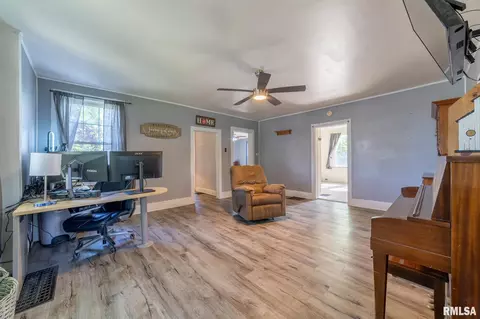 Other - 309 W State St, Payson, IL 62360 photo 3 of 10