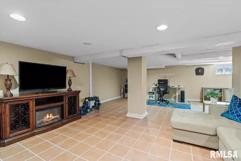Other - 732 W Fayette Ave, Springfield, IL 62703 photo 6 of 7