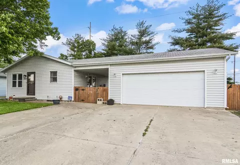 3009 Shadowfax Dr, Springfield, IL 62707 photo 3