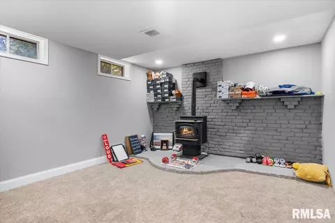 Other - 85 Pakey Dr, Springfield, IL 62712 photo 11 of 12