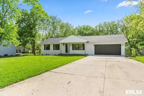 85 Pakey Dr, Springfield, IL 62712