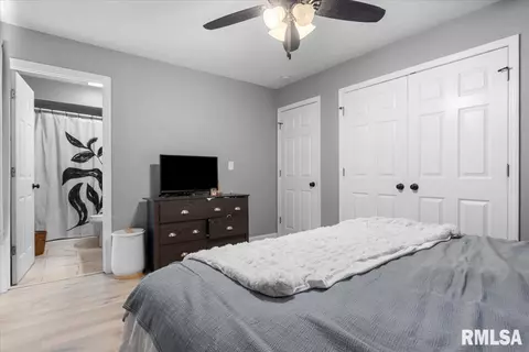 Bedroom - 85 Pakey Dr, Springfield, IL 62712 photo 2 of 6