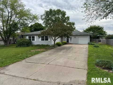 753 N Promenade St, Havana, IL 62644