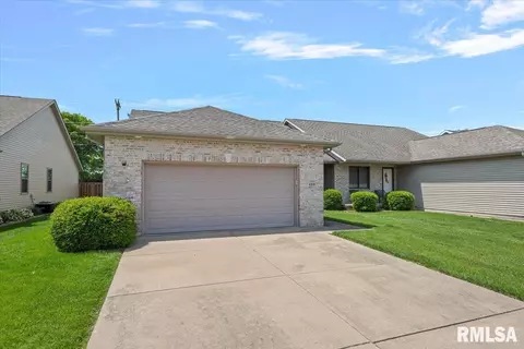 4315 Castle Pines Dr, Springfield, IL 62711 photo 3