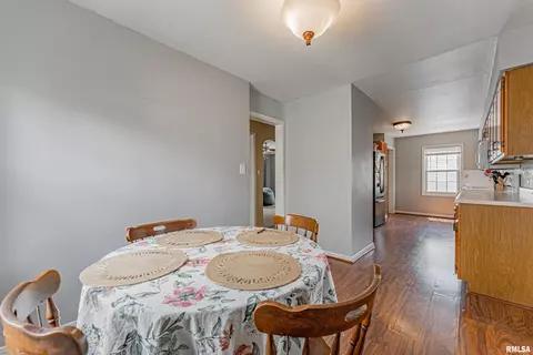 1825 N 22nd St, Springfield, IL 62702 photo 9