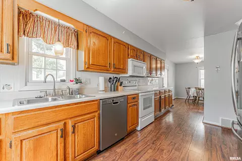 1825 N 22nd St, Springfield, IL 62702 photo 7