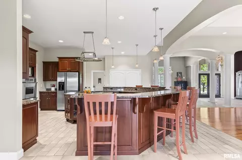 Kitchen - 4901 Wildcat Run, Springfield, IL 62711 photo 6 of 6