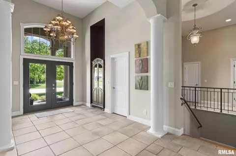 Entry Way - 4901 Wildcat Run, Springfield, IL 62711 photo 1 of 5