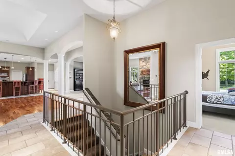 Entry Way - 4901 Wildcat Run, Springfield, IL 62711 photo 4 of 5