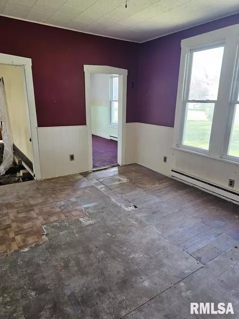 Other - 300 W Prairie St, Camp Point, IL 62320 photo 4 of 8