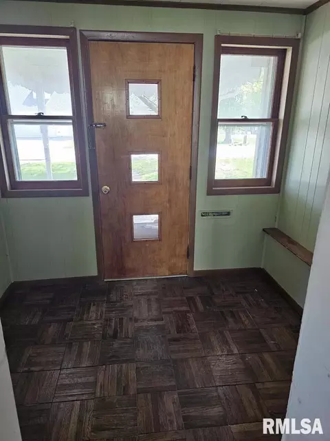 Other - 300 W Prairie St, Camp Point, IL 62320 photo 2 of 8